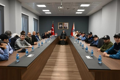 ÖZEL ÇOCUKLARDAN MÜDÜR DELEN’E ZİYARET