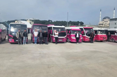 MİNİBÜSÇÜLERDEN ACI OLAY İÇİN SİYAH KURDELE