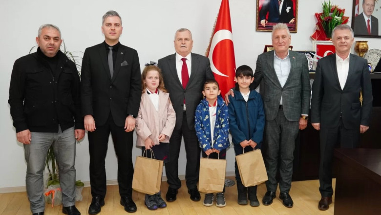 ÖĞRENCİLERDEN BAŞKAN ARSLAN’A ZİYARET