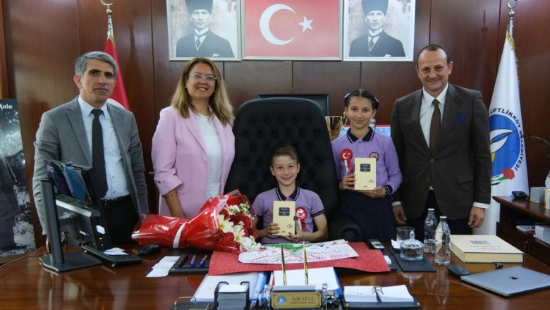 YELE, KOLTUĞUNU ÇOCUKLARA EMANET ETTİ