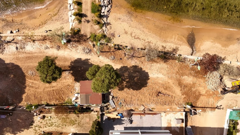 ARMUTLU SAHİLİNE MODERN DOKUNUŞ