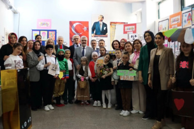 KİTAPLARDAN İLHAM ALAN MİNİKLERDEN ANLAMLI SERGİ
