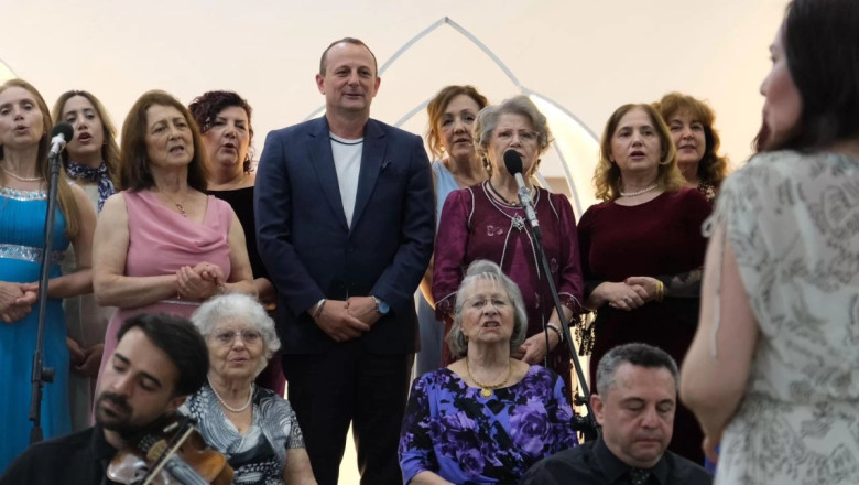 ANNELERE ÖZEL SANAT MÜZİĞİ GECESİ