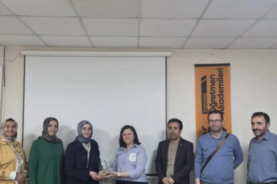 TOPLUM, KÜLTÜR, KİMLİK VE EĞİTİM KONUSU ELE ALINDI