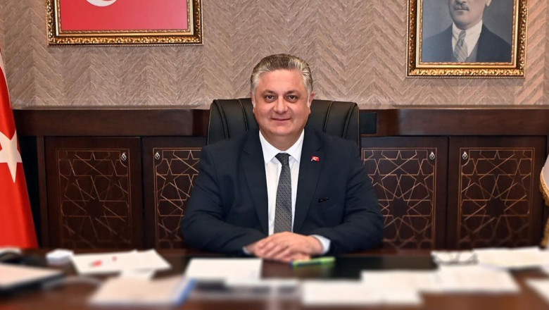 Başkan Gürel’den Kurban Bayramı Mesajı; “İhtiyaç Sahibi Vatandaşlarımızın Yanında Olalım”
