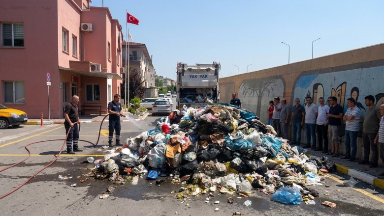 Yalova'da Sürücü, Yanan Çöp Kamyonunu İtfaiyeye Götürdü