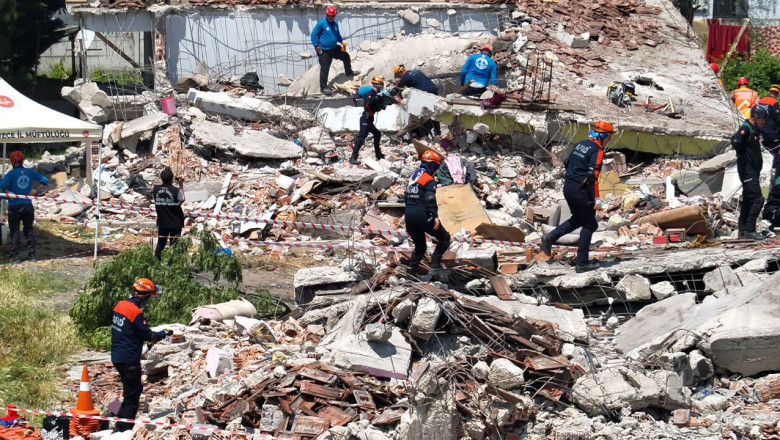 Yalova AFAD, Düzce’de Gerçeği Aratmayan Tatbikata Katıldı