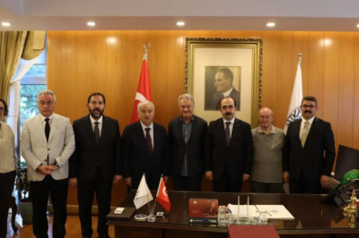 SOYGÜZEL, HALİL İNALCIK’I ANMA PANELİ’NE KATILDI