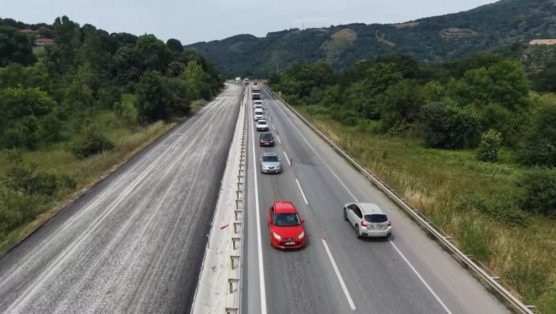Yalova-Bursa Kara Yolundaki Çalışmalara Tam Gaz Devam