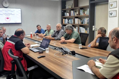 Yalova’da Biçerdöver Operatörlerine Yangın ve Hasat Eğitimi