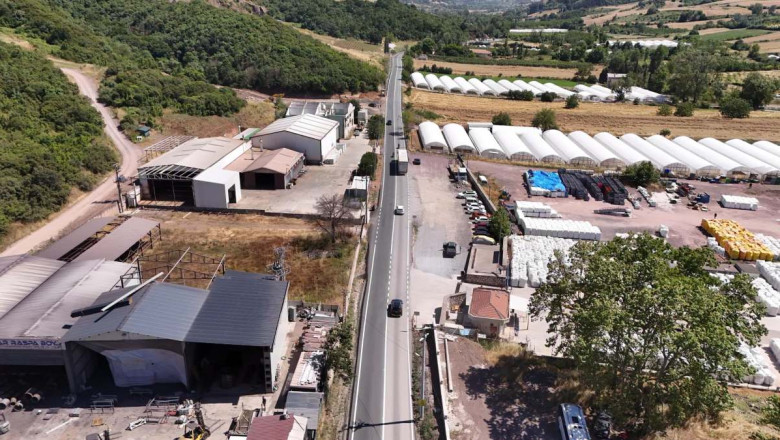 5 KİLOMETRELİK YOLDA ÇİZGİ ÇALIŞMASI TAMAMLANDI