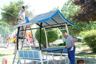 KENT MOBİLYALARI VE PARKLARA BAKIM