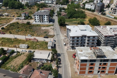 ADDELERE YOL ÇİZGİLERİ ÇEKİLİYOR