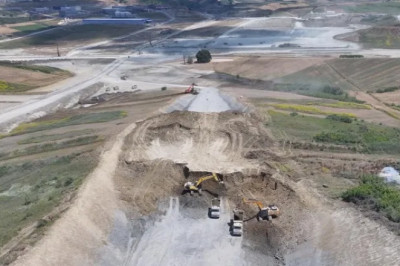Yalova Makine OSB’de altyapı çalışmaları sürüyor