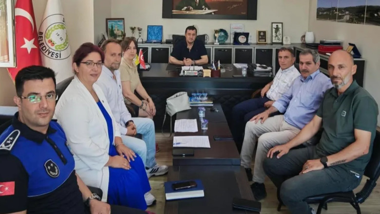 Başkan Canbay muhtarlarla bir araya geldi