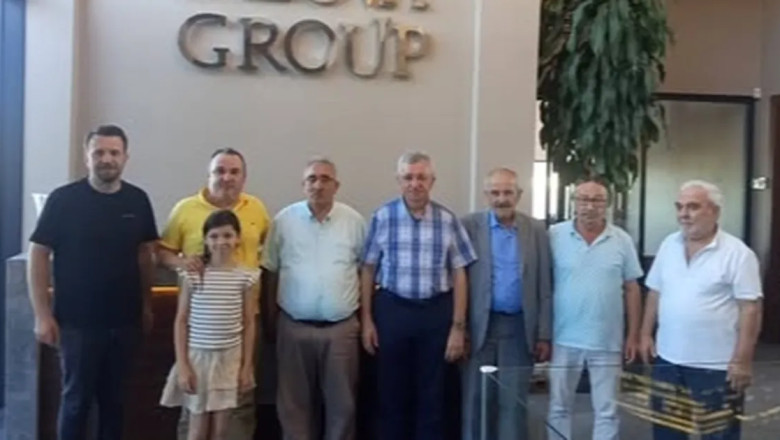 Yalova Rizeliler Derneği'nden Yalovalı iş insanı Onay Tuna'ya ziyaret