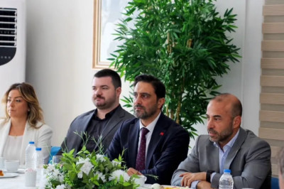 AK Parti Yalova İl Başkanı Umut Güçlü muhtarları dinledi