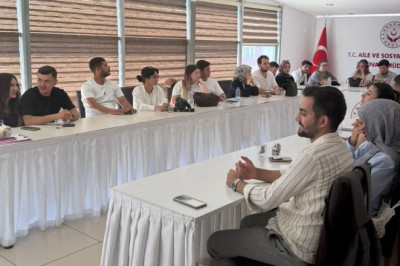 EVLİLİK HAZIRLIĞINDAKİ ÇİFTLERE EVLİLİK ÖNCESİ EĞİTİMİ