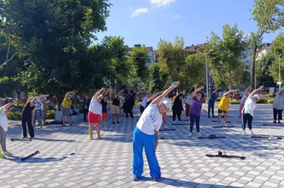 Çınarcıklı Kadınlar Yeni Güne Sporla Başladı