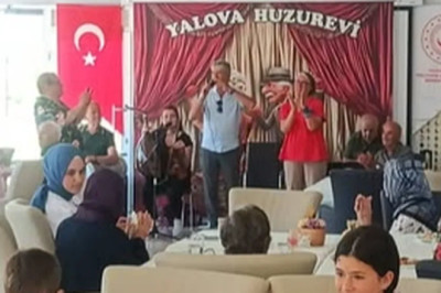 TEMAD Yalova'dan huzurevinde anlamlı doğum günü kutlaması