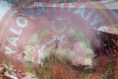 Kirazlı Sanayi Sitesi’nde arazi yangını çıktı