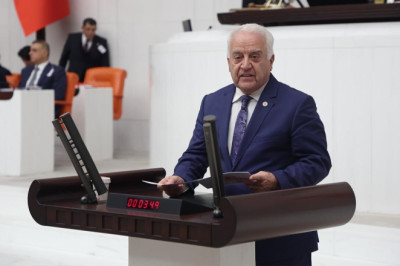 Sessizliğini Bozan Becan’dan Kurultay Çağrısı