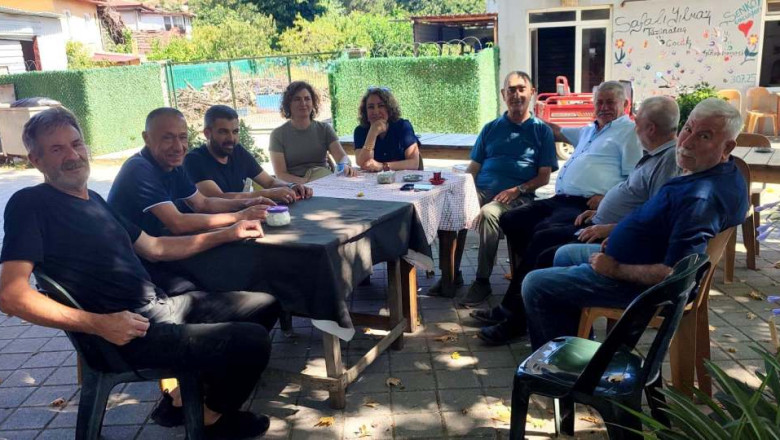 ŞENKÖY’DE KIZILCIK ÜRETİCİLERİNE İYİ TARIM EĞİTİMİ