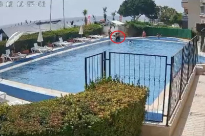 Havuzda Boğulma Tehlikesi Geçiren Çocuğu Görevli Kurtardı