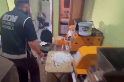 Pendik'te Kaçak Tütün Operasyonu: 440 KG Tütün Ele Geçirildi