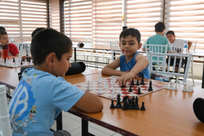GELECEĞİN SATRANÇ USTALARI YETİŞİYOR