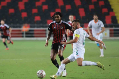 Gaziantep FK ve Alanyaspor 1-1 Berabere