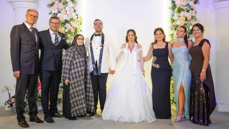 ÇEVİKGİL VE AYDOĞDU AİLELERİNİN MUTLU GÜNÜ