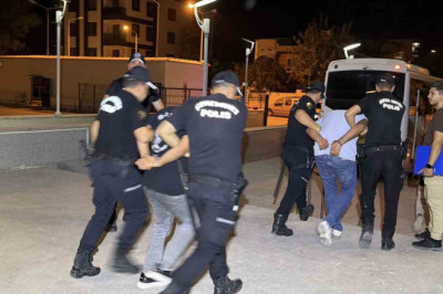 Adıyaman'da 'Kirveler' Örgütüne Operasyon: 5 Tutuklama