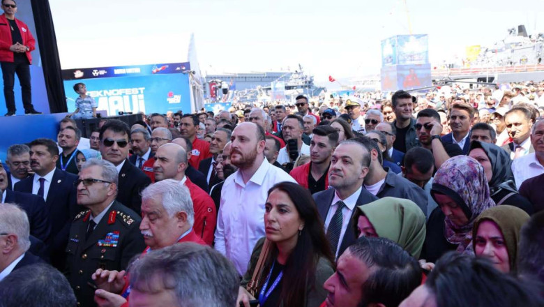 BÜYÜKGÜMÜŞ, TEKNOFEST MAVİ VATAN’IN AÇILIŞINA KATILDI