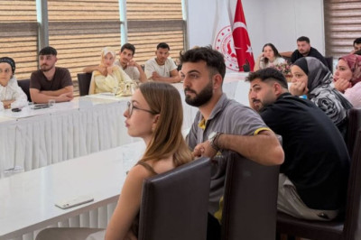 Genç Çiftlere Evlilik Eğitimi
