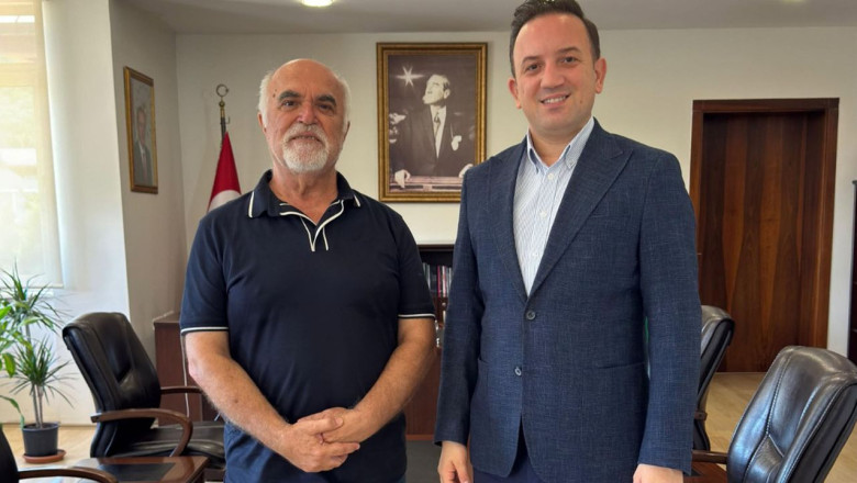 Zeki Gürsu’dan Kaymakam Bayram’a Ziyaret