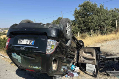Uşak'ta Takla Atan Otomobilin Sürücüsü Hayatını Kaybetti