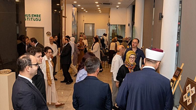 Bosna Hersek'te "Buhurdan Buhara" çini sergisi açıldı