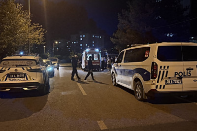 Kayseri'de bıçaklı kavgada 3 genç yaralandı