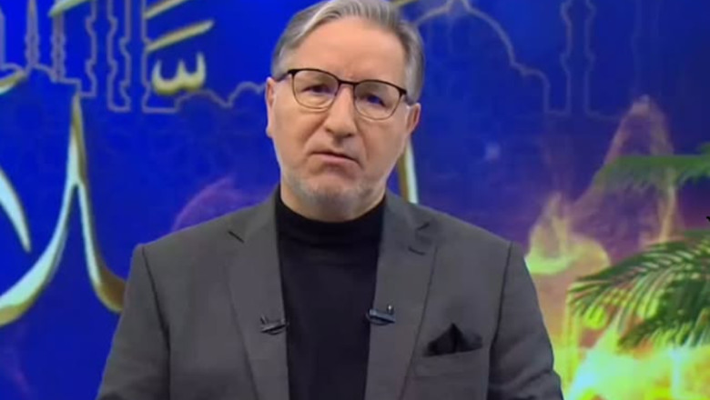 Canlı yayında acı haber: Prof. Dr. Mustafa Karataş'ın kardeşi vefat etti
