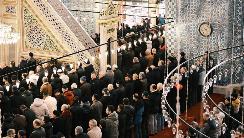 Cuma Hutbesinin Konusu “Ahîlik Ahlakı” Oldu