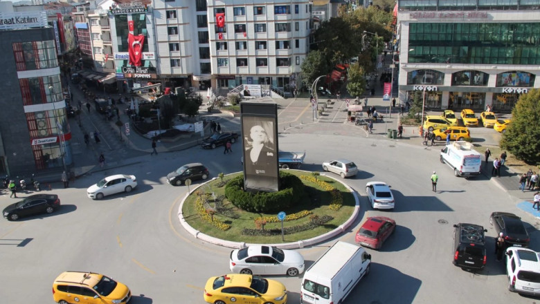 YALOVA’NIN NÜFUSU ARTTI ÇOCUK SAYISI AZALDI