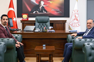 Vali Usta’dan Başhekim Özcan’a İadeiziyaret