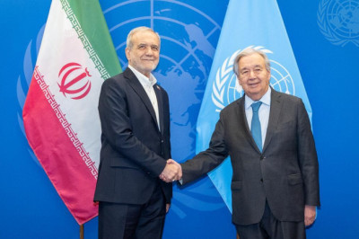 Guterres, Pezeşkiyan'a Orta Doğu için Hürmüz vurgulu diyalog çağrısı yaptı