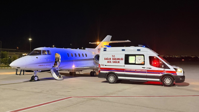Aort hiperplazili 50 günlük bebek Batman'dan ambulans uçakla Konya'ya sevk edildi.
