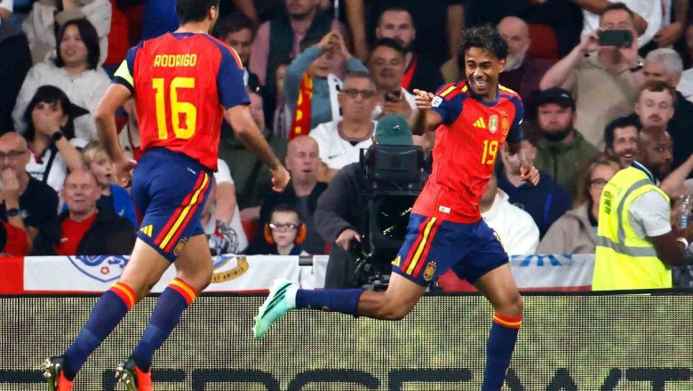 İspanya, İngiltere'yi deplasmanda 3-2 yenerek Uluslar Ligi'ne galibiyetle başladı