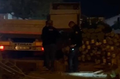 Yalova'da Demirlerin Altında Kalan İşçi Hayatını Kaybetti