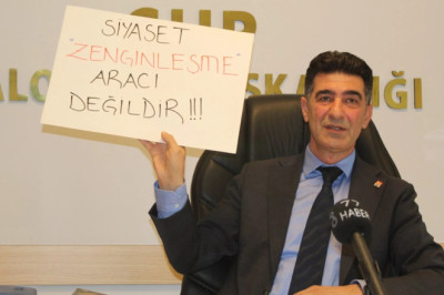 ‘BU NASIL BİR SİYASİ AHLAK?’